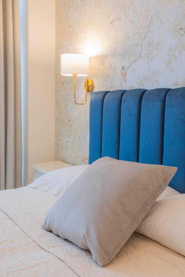 Crys: Rooms, Holiday, Business Верона Экстерьер фото