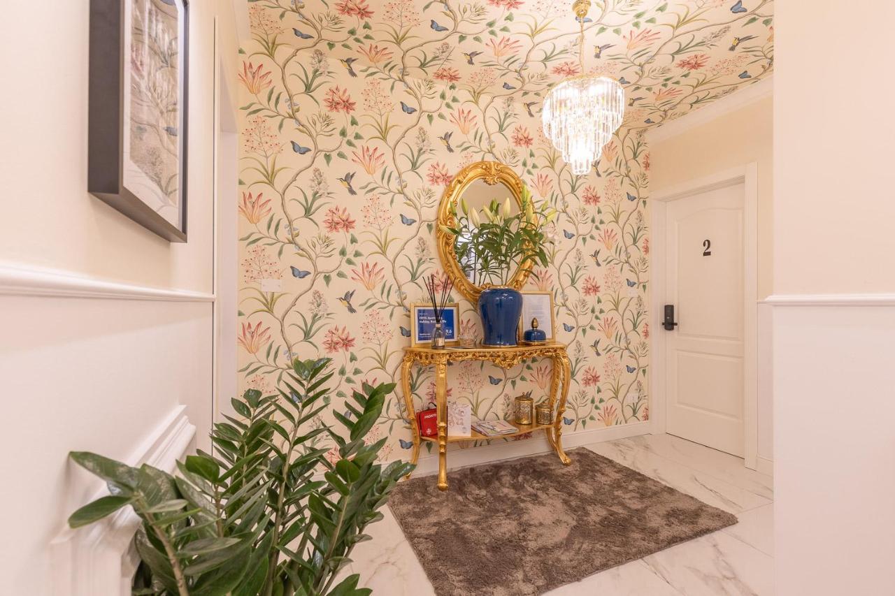 Crys: Rooms, Holiday, Business Верона Экстерьер фото